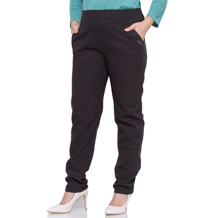Черни панталони в макси размери - удобни за ежедневие - еластична материя - есен - зима - до глезена - Maxi Market