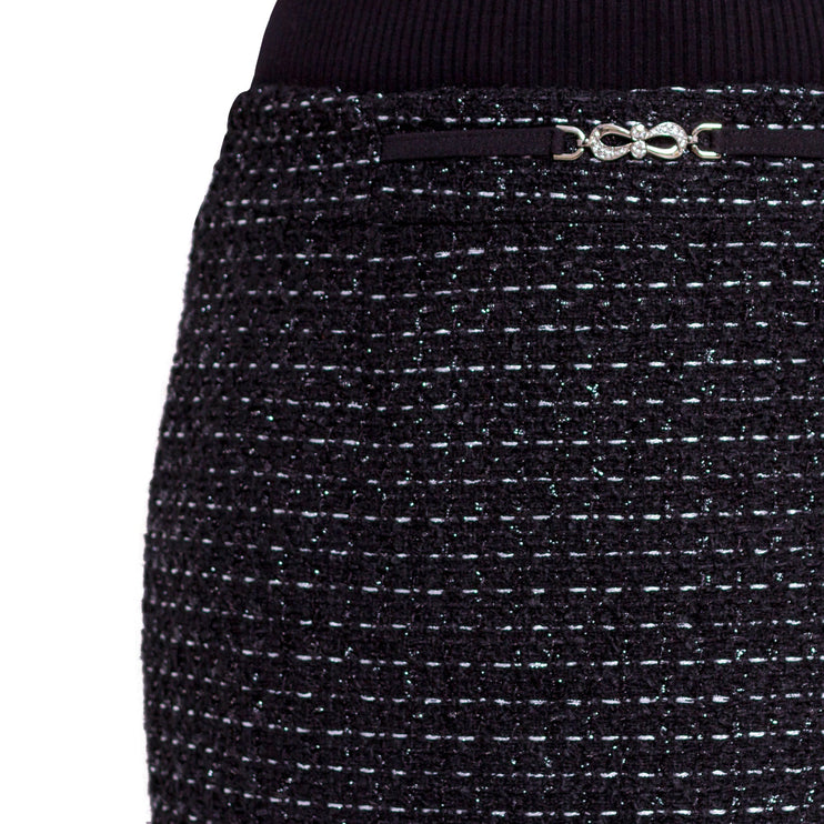 Дамска пола в макси размери - с ивици - еластичен материал - идеална за официални събития - есен - зима - Maxi Market